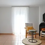 Apartamento Ruga Vacation Rental 2 In Ascona